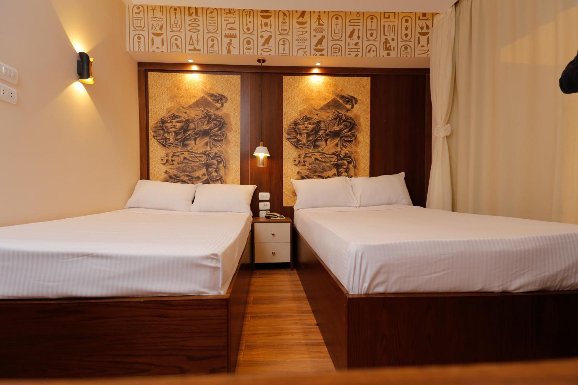 Kafret el-Gabal Steps In Pyramids View酒店 外观 照片